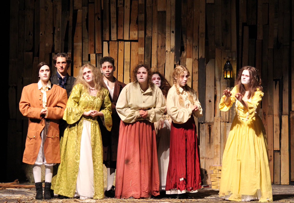 lcreektheatre's tweet photo. “The Legend of Sleepy Hollow” continues today in the LCHS auditorium! Join us…if you dare…for a spooky good time today @ 2PM &amp; 7PM, or Monday @ 7PM! Get your tickets at the door, or online at https://t.co/YSjgIO3bJk. Do not miss this show! @lions_trw @LakeCreekHS @MontgomeryISD https://t.co/NT9vuf4Okb