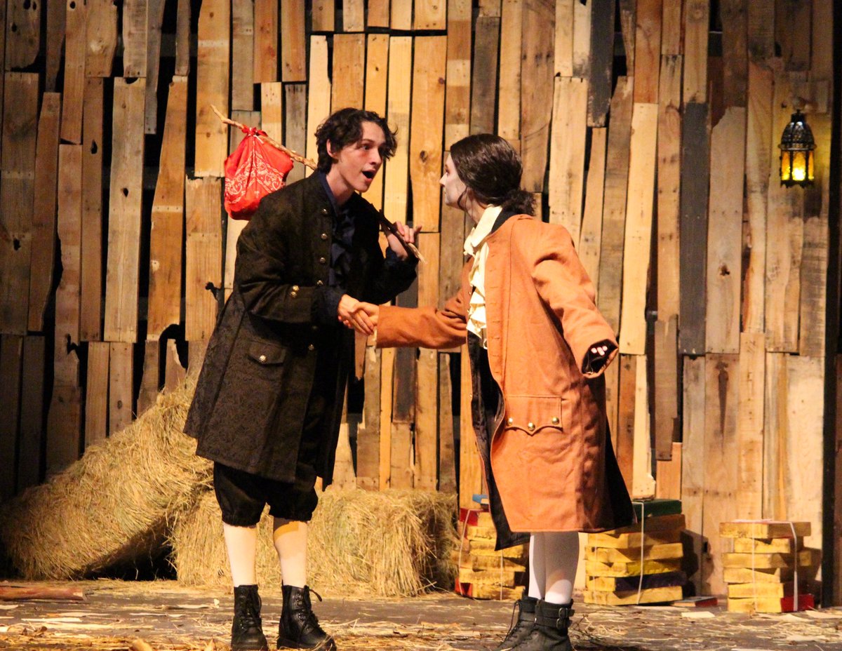 lcreektheatre's tweet photo. “The Legend of Sleepy Hollow” continues today in the LCHS auditorium! Join us…if you dare…for a spooky good time today @ 2PM &amp; 7PM, or Monday @ 7PM! Get your tickets at the door, or online at https://t.co/YSjgIO3bJk. Do not miss this show! @lions_trw @LakeCreekHS @MontgomeryISD https://t.co/NT9vuf4Okb