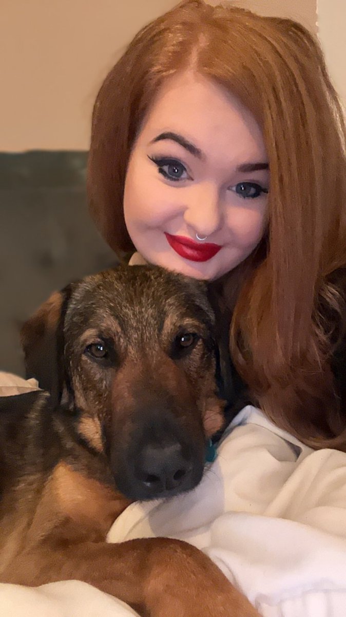 I am streaming for the first time in FOREVER at 6:30pm BST! 

Come along and join me whilst I try and get back into World of Warcraft 🤣

Twitch.Tv/SofieRose_