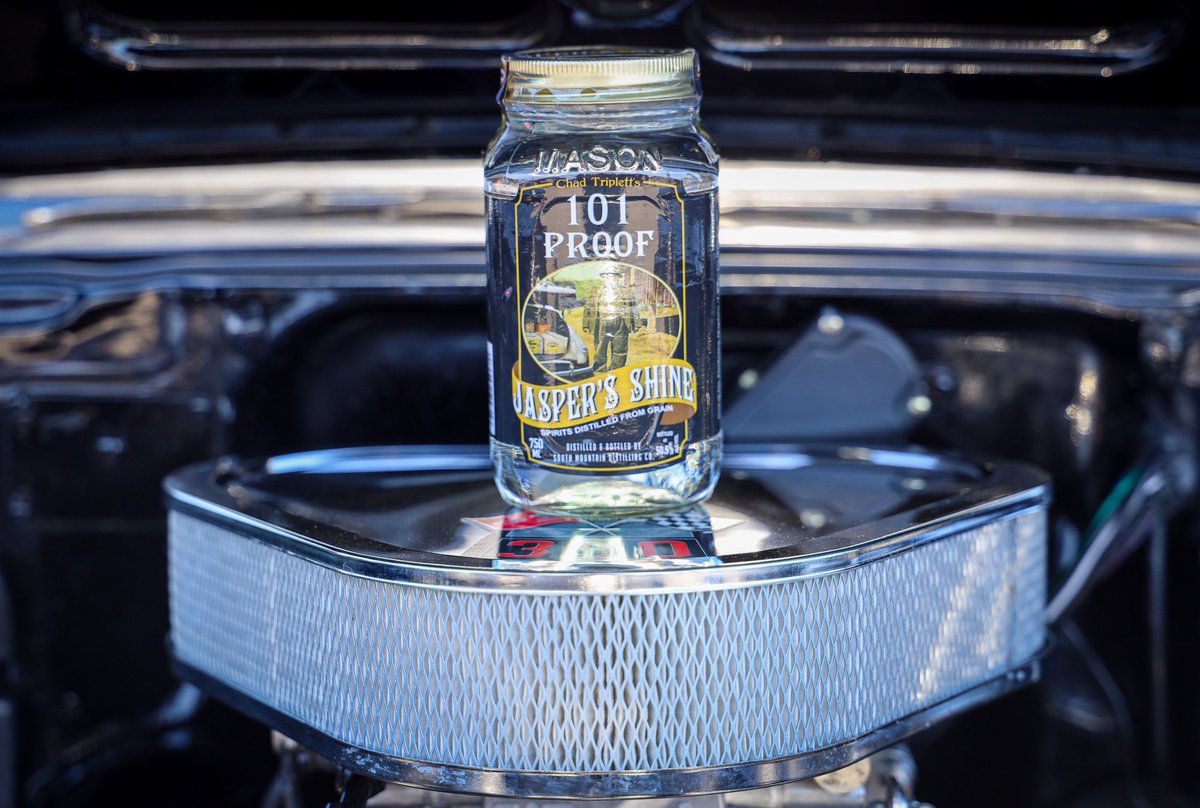 NWBSpeedway's tweet photo. Moonshine Capitol. 🌝 @CallDistillers https://t.co/fmRc9yoPmE
