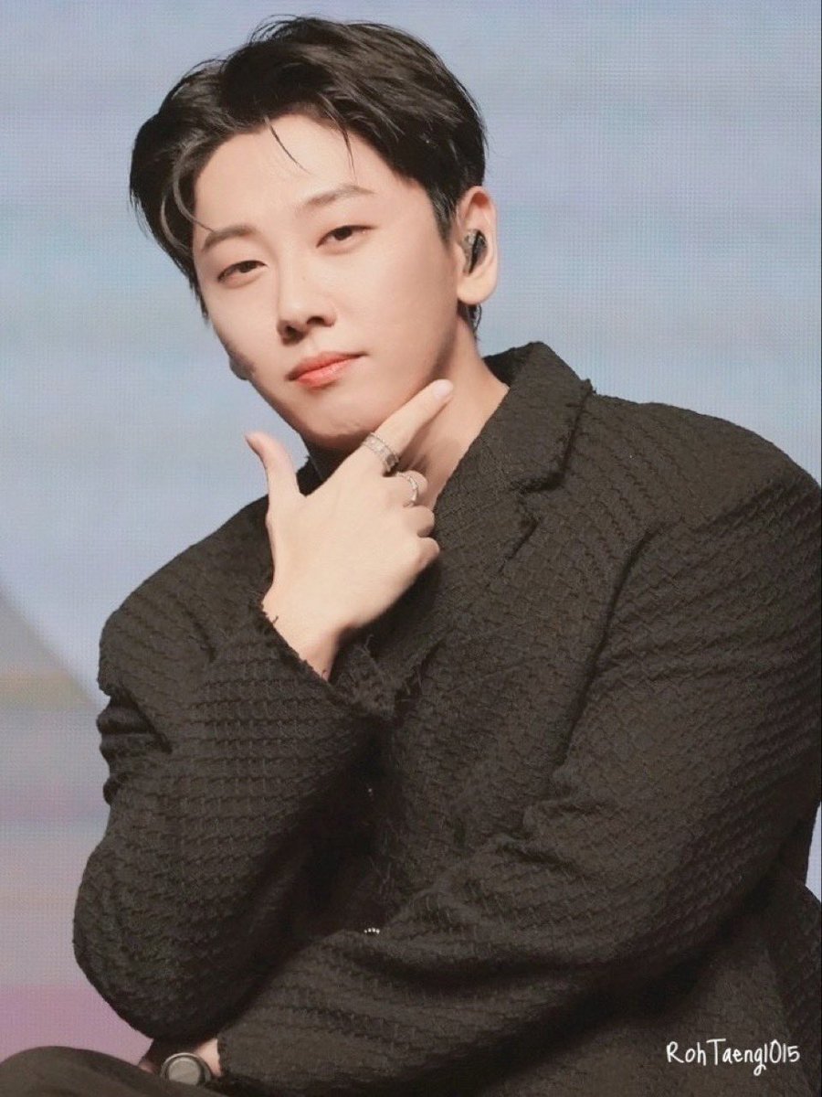 RohTaeng1015's tweet photo. 231021 PREVIEW
Roh Tae Hyun FAN MEETING 
[10.15 MHz] in TAIPEI💗✨

#노태현 #RohTaeHyun https://t.co/lc1g5Q6wmE