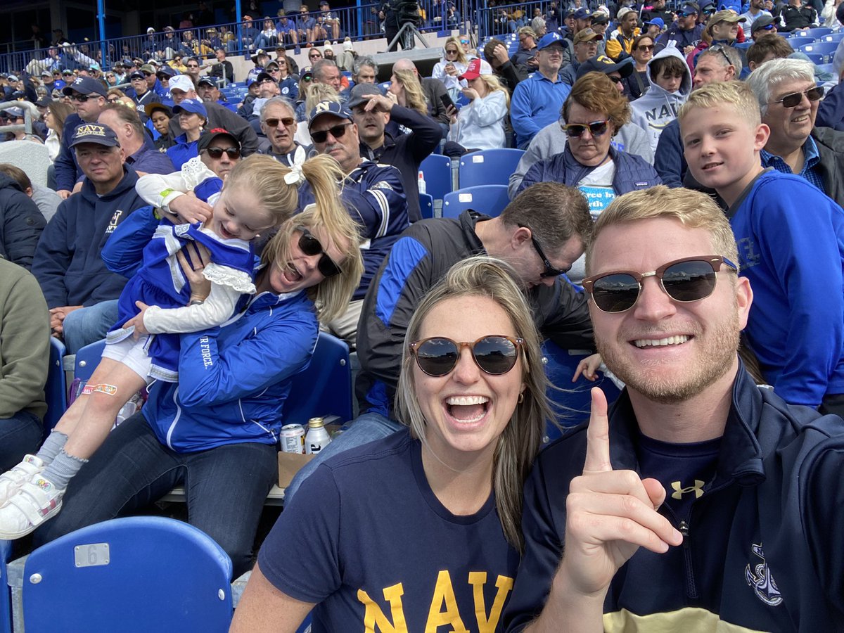 cgilbert12's tweet photo. #GoNavy @NavyAthletics @NavyFB https://t.co/3sGaywyB4v