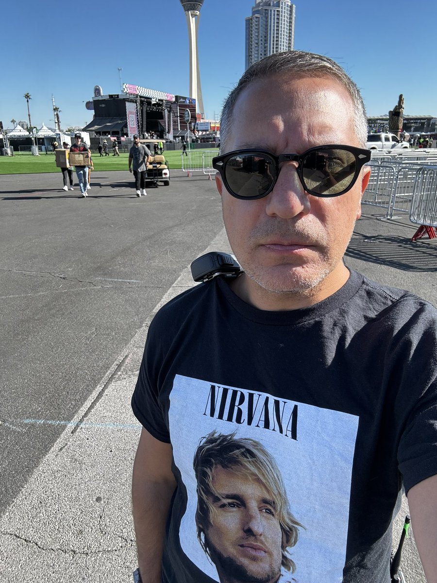 Office for the weekend
<a href="/WWWYFest/">When We Were Young</a> 2023 Day 1
Let’s go! #GoForIra