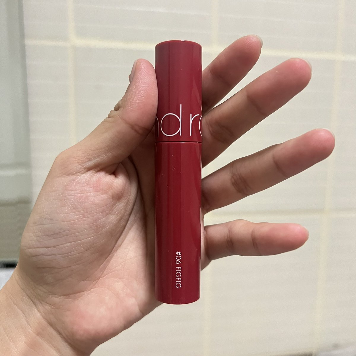 MeowMeo2004's tweet photo. ส่งต่อromand 06 figfig
👄200รสค่า #ส่งต่อperipera  #ส่งต่อสกินแคร์ #ส่งต่อคสอ #ส่งต่อเครื่องสําอาง #ส่งต่อ #เครื่องสําอางค์มือสอง #ส่งต่อเครื่องสำอางค์ #เครื่องสําอางมือสอง #ส่งต่อเสื้อผ้า #ส่งต่อเสื้อผ้าราคาถูก #ส่งต่อเสื้อผ้ามือ2 https://t.co/yGOw2SdYW3