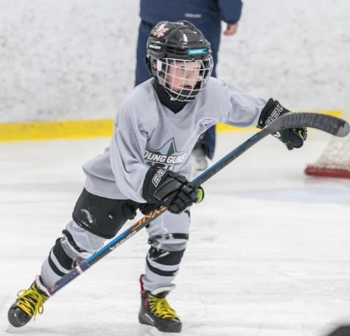 jimburtonnl's tweet photo. @NHLBlackhawks Grieving Newfoundland family tragically lost their 7 year old son this week who was  huge fan of Connor Bedard &amp; found great joy in watching his remarkable performances on the ice.  #sticksforlinc #love #support for Linc, Meg, and Adam #thankyou https://t.co/sHgpfgow5u