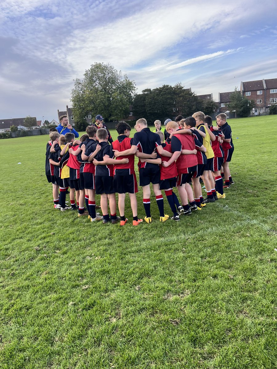 Great to have 30 @YateAcademy year 7 &amp; 8 boys at rugby training this week. Thanks to <a href="/YateRFC/">Yate Rugby Club</a> for running the session.
