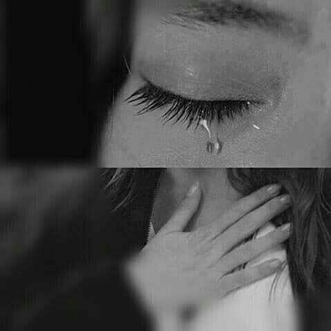 سلاماً على المُعلقين فوق رفوف الشوق وقد غمرهم غُبار الحنين وما زالوا يرقبون لـذة اللقاء.....