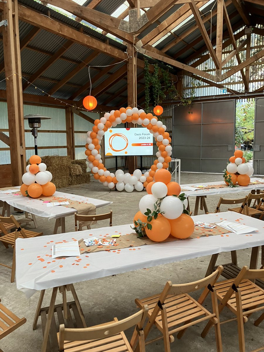 himadds's tweet photo. Amazing evening at @Oasis_UK London &amp; South East Regional Forum at Waterloo Farm celebrating what’s been happening in our communities and celebrating all those involved including our fab volunteers🧡

#oasis #oasisuk #community #volunteering #getinvolved #london #southeast https://t.co/veGiirdr5B
