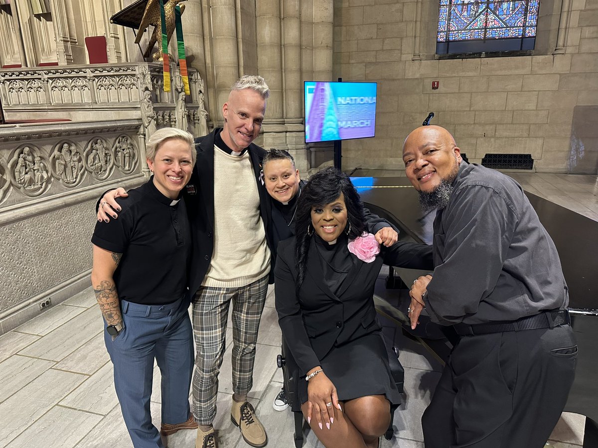 justice_ucc's tweet photo. Joy, community, and a commitment to continued advocacy we’re all present at today’s faith summit for the National Trans Visibility March. And the @UnitedChurch was well represented!
Thank you @RiversideNYC for hosting us!🏳️⚧️ #NTVM https://t.co/MCXWQMIh3u