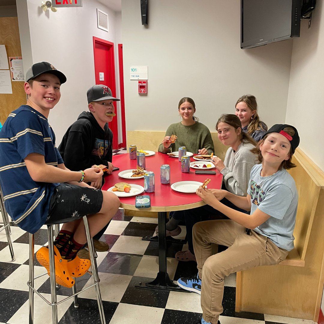 MorrinSWAT's tweet image. This week, 21 of our #SWAT members met for an after-school planning session to map out what the rest of our school year looks like. 

Lots of exciting things are coming up - starting with Halloween - stay tuned!

@MorrinProud #MorrinProud #studentwellness #schoolculture #fun