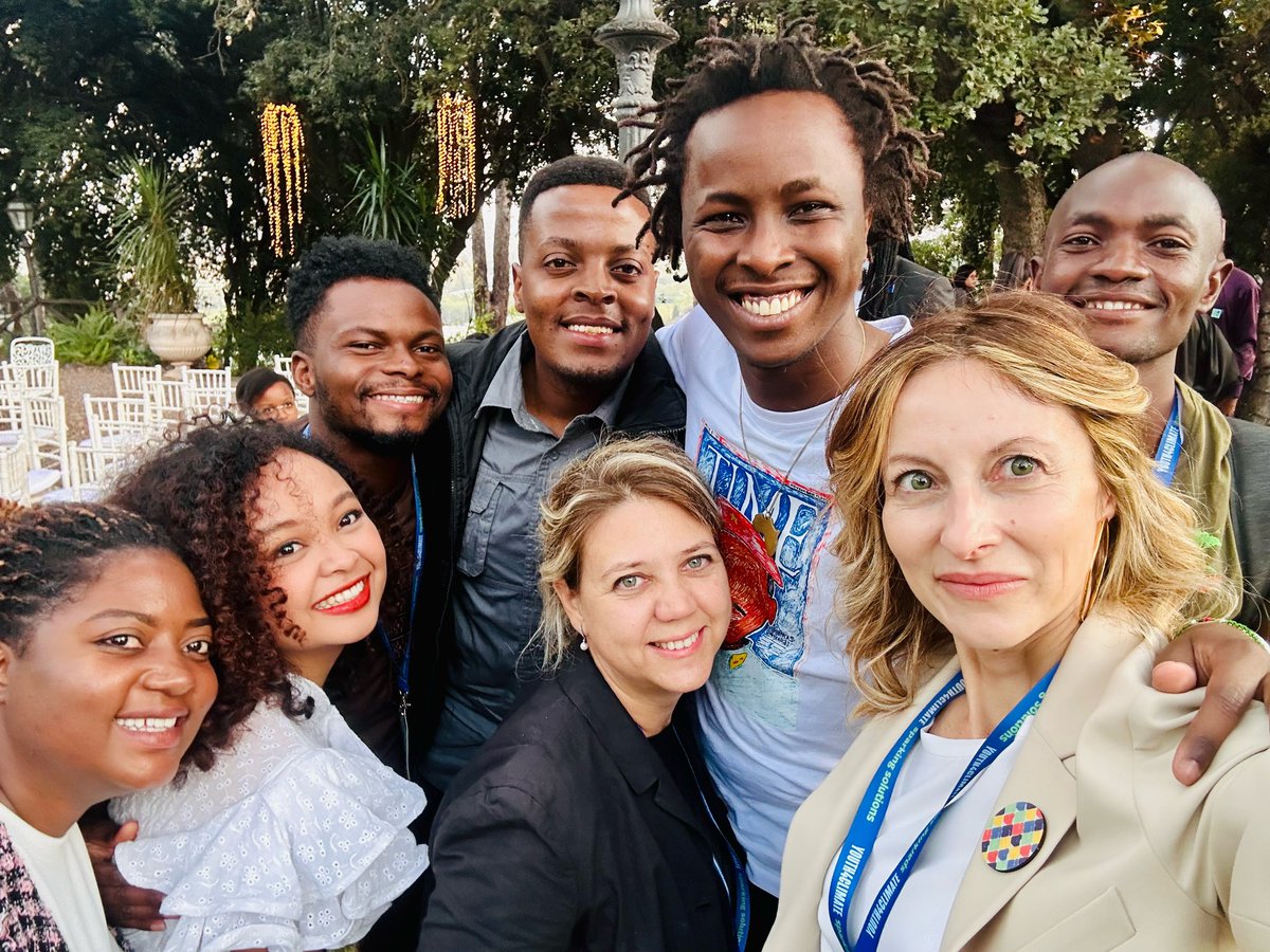 Happy to connect with so many wonderful friends. 🙌🏾 Witnessing how #Youth4Climate is nurturing a community committed to creating solutions is truly rewarding. I feel privileged to be a part of this inspiring collective. 🌍💫
