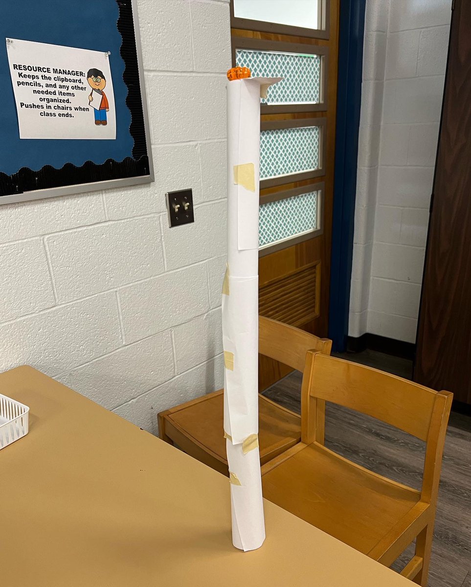 HenRyCreated's tweet image. We voted on which variables to change for our latest STEM challenge! Instead of 5 pieces of paper and 12 in. of tape, we tried 3 pieces of paper with 18 in. of tape! #engineeringdesign #engineeringdesignprocess #stem