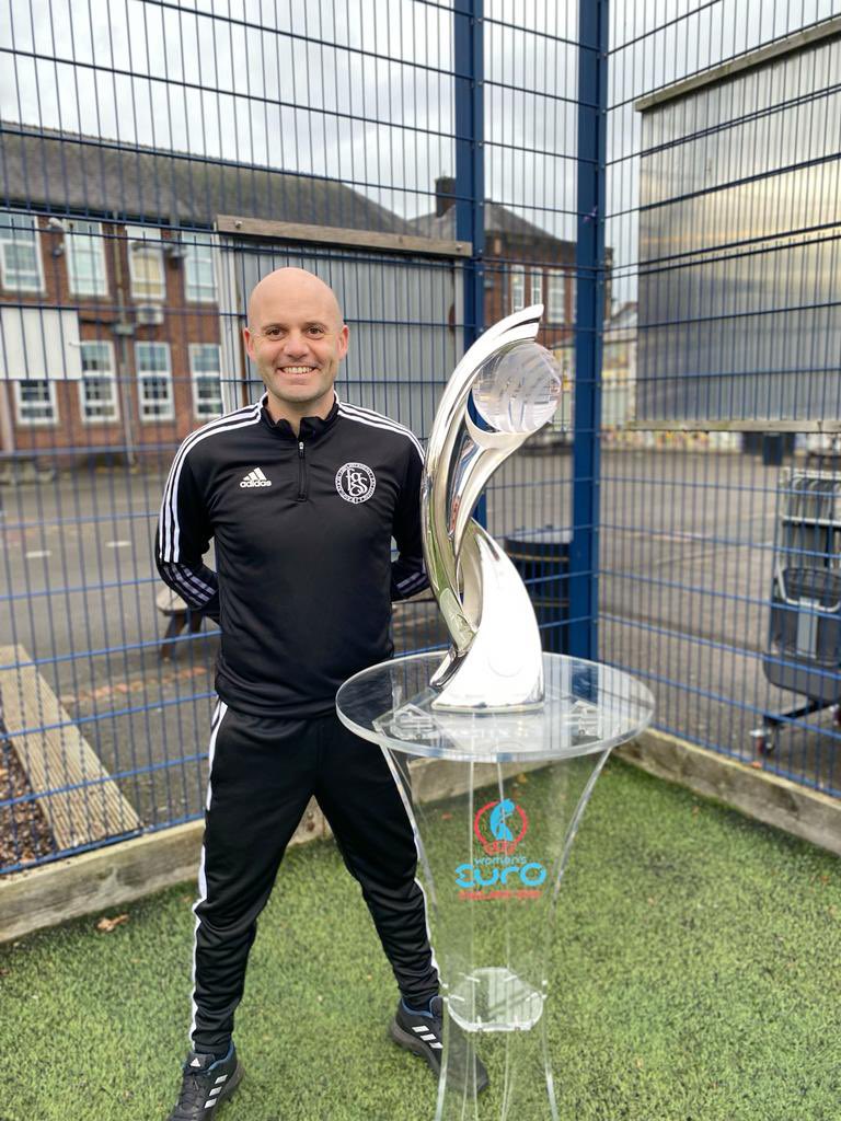 FlixtonGS's tweet photo. Goodbye and good luck Mr C! Today we bid farewell to Mr Coultas after 15 years of service to FGS. We wish you all the best in your next chapter in Abu Dhabi https://t.co/HbVhNpYKkB
