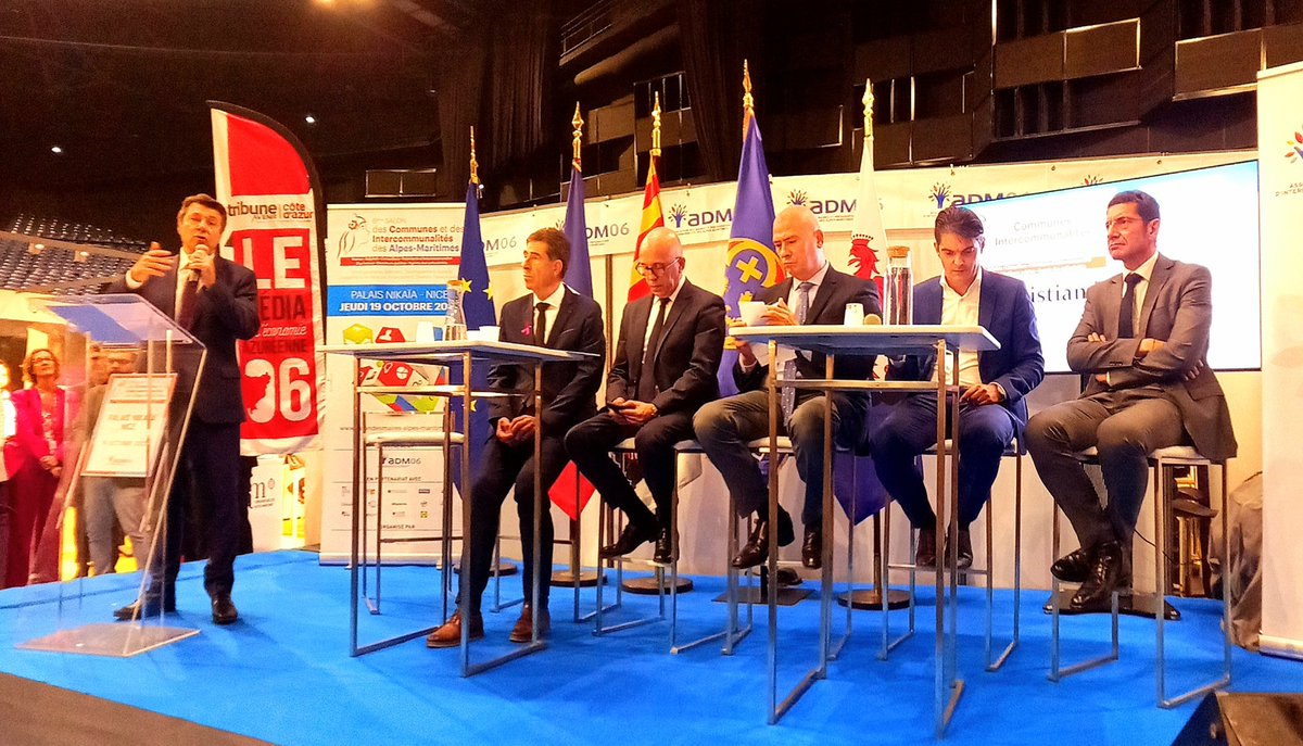 MoniaBarkat's tweet photo. Les équipes de la @BanqueDesTerr @caissedesdepots mobilisées aux côtés de ses partenaires pour réaliser leurs projets lors de la 6ieme édition @Salonmaires06 #GreenEnergy @XavierNRJ @Marcello_Val @S06Lebrun @JoseAmmendola @JeromeViaud @ca_ginesy @davidlisnard @ECiotti @cestrosi https://t.co/yIDsV7OE7z
