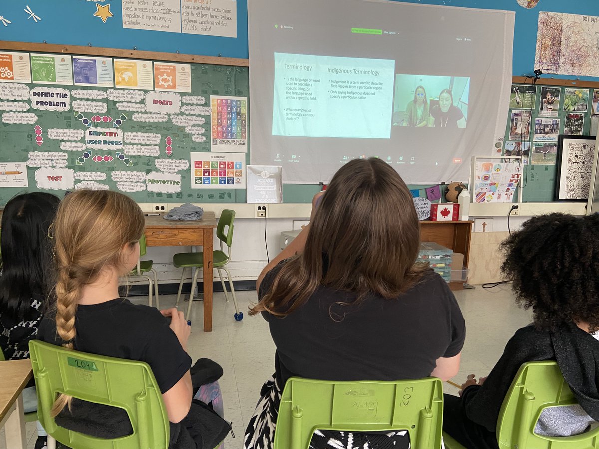 McM_MsT's tweet photo. Indigenous Digital Learning Program #HackTheROM
🌱Knowledge Building session > inspiring students using Indigenous Knowledges/ Artistic and Cultural Belongings List
#ROMlearning @ROMtoronto @tdsb https://t.co/prOzYi6BOX