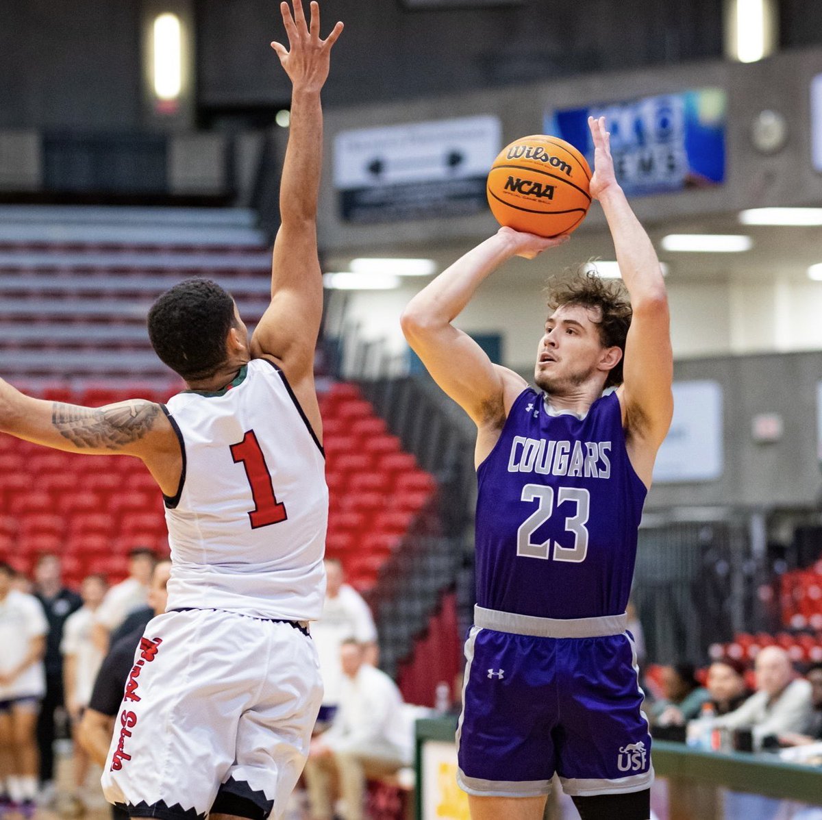 USFCougarsMBB's tweet photo. 2️⃣3️⃣ Days Until GAMEDAY!

Representing #23:

Matt Cartwright (2021-2023)

Drew Guebert (2015-2019) https://t.co/tkeSaiuIWA