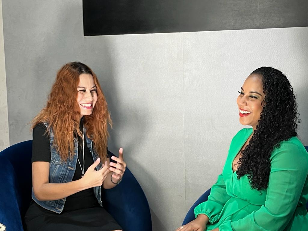 moreioficial's tweet photo. Gracias a @arymichee  por la amena entrevista que tuvimos, no se la pierdan completa próximamente por su canal y PERIÓDICO LO NUESTRO https://t.co/NDSwBDzm2n