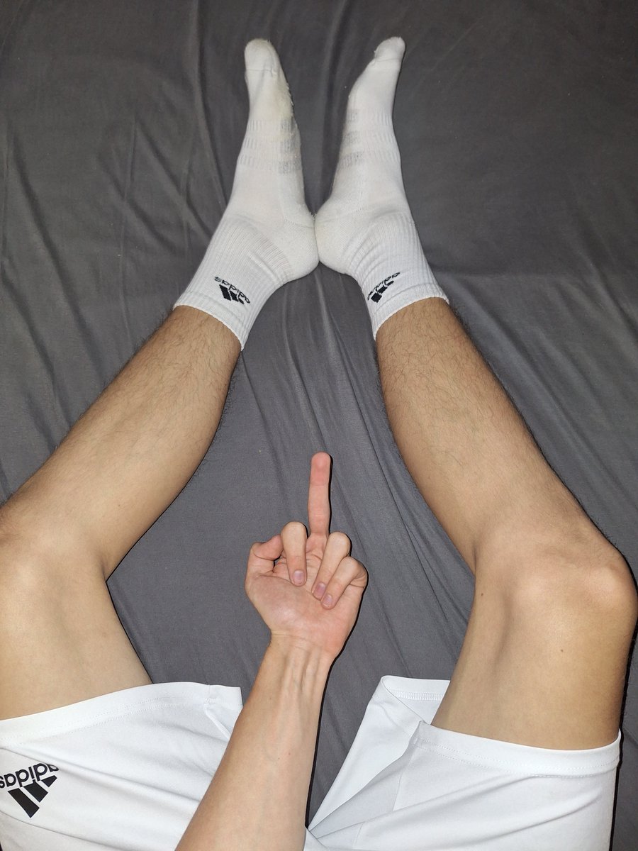 germanteenmastr's tweet photo. Abdrücken ihr Fotzen💵🫵 
Heute noch Skype Drains etc 
traut euch ihr Opfer 
Für Sklaven aus München, ihr dürft euch für Treffen/Cash&amp;Gos für Freitag und Samstag bewerben 💶
Habt keine Angst ihr Pussys 😈

#cashmaster #cashslave #Alpha #Socks #humanatm #boss #geldherr #owner https://t.co/kci2g7JNjN