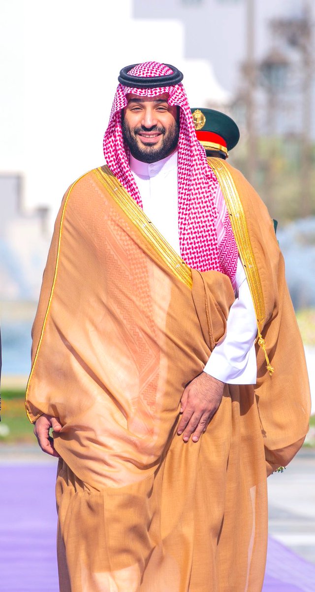 سمو #ولي_العهد يؤكد خلال الاتصال أهمية العمل لتهيئة الظروف لعودة الاستقرار واستعادة مسار السلام بما يكفل حصول الشعب الفلسطيني على حقوقه المشروعة، مشيراً سموه إلى أهمية دور الأمم المتحدة ومؤسساتها في توفير ممرات إنسانية آمنة لتقديم الرعاية الطبية والاحتياجات الغذائية للمدنيين