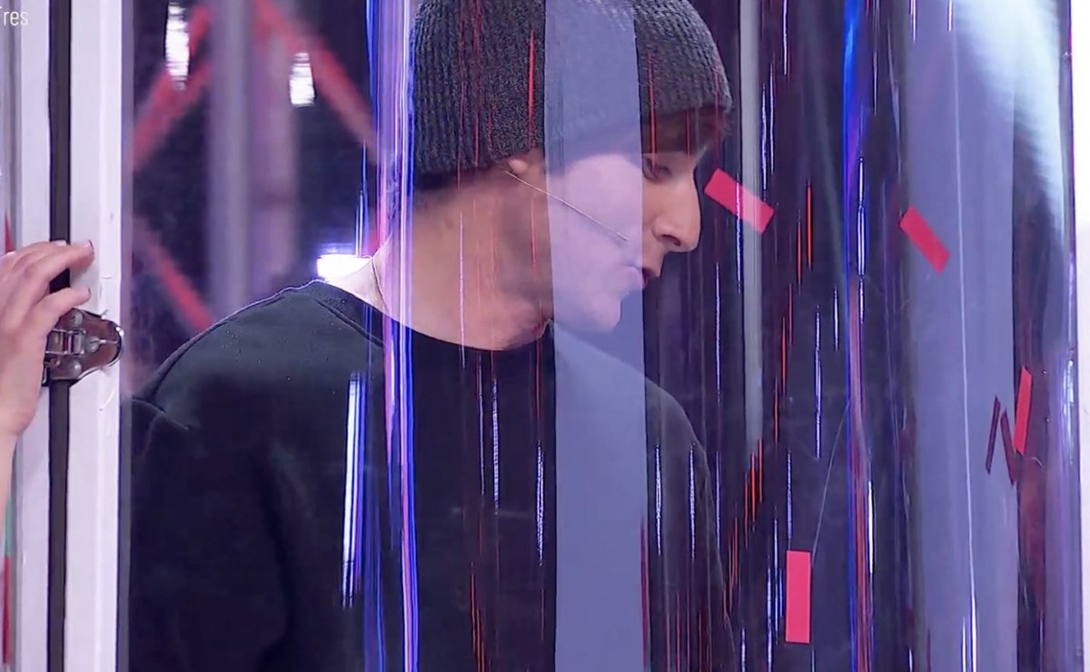 ¡ <a href="/LuzuGames/">Luzu</a> es un poco <a href="/rosalia/">R O S A L Í A</a> en F*cking Money Man 🤣! 

twitch.tv/thegrefg

#undostres