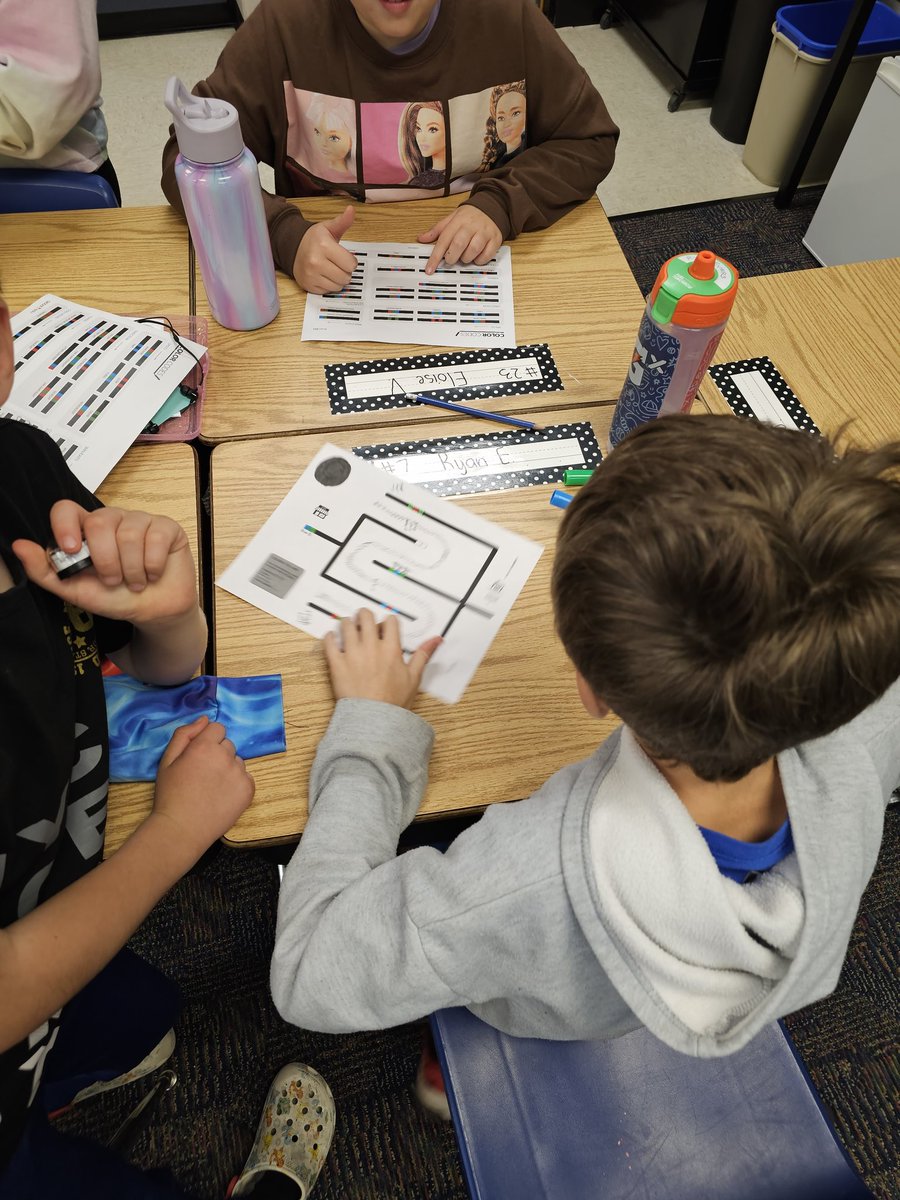 4th graders in both Ms. Pender and Mrs. Brown's room have been very busy problem solving through coding the <a href="/ozobot/">Ozobot</a>. They are working cooperatively together,  while really stretching those thinking muscles.  Way to go 4th graders!