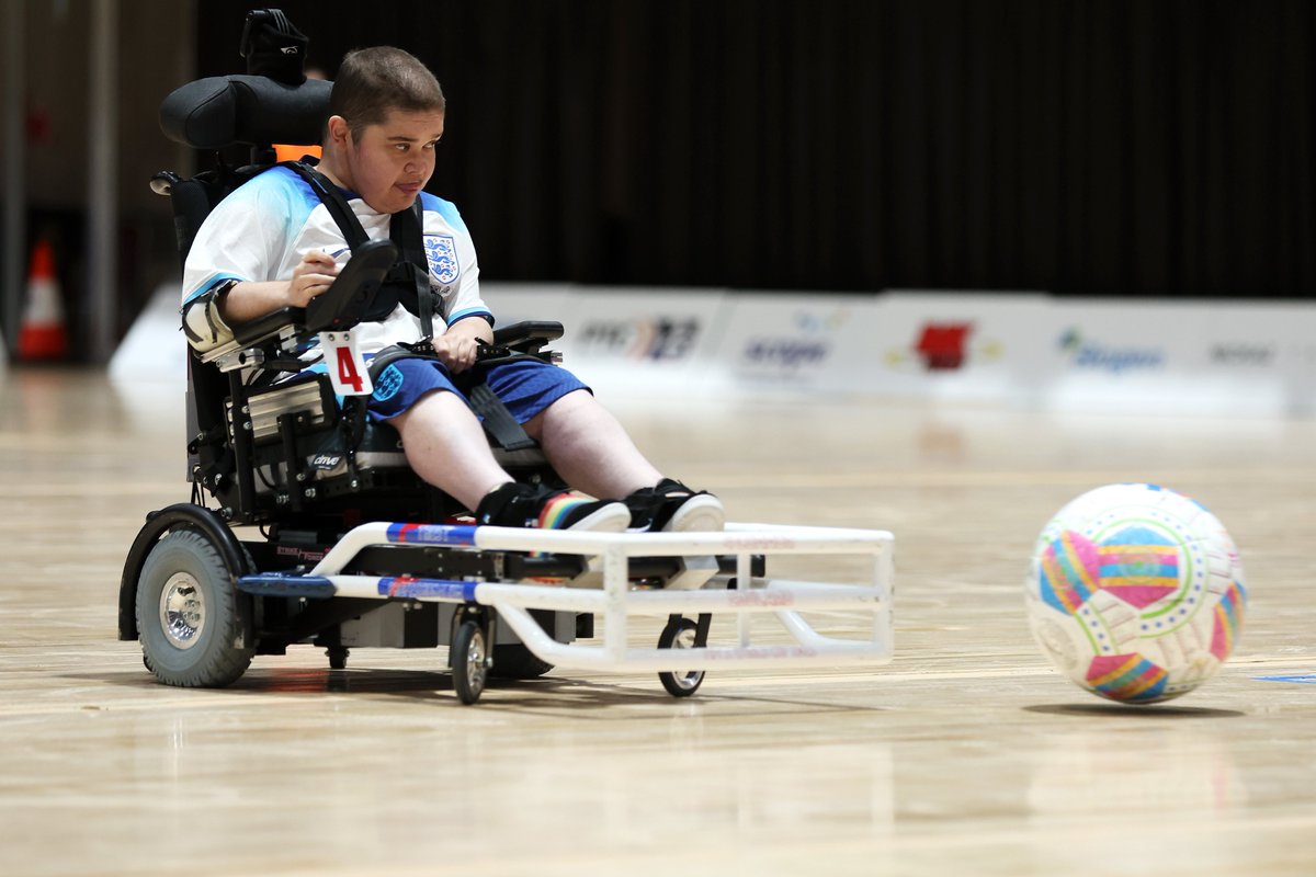 The_WFA's tweet photo. It all comes down to today! 💥🏴󠁧󠁢󠁥󠁮󠁧󠁿

Day 6️⃣ of the 2023 FIPFA Powerchair Football World Cup sees @England take on the USA in the competition's semi-final! The live-stream link can be found below: ⬇

04:00 (BST) vs USA 🇺🇸 - https://t.co/SLiXR2YuZj

#PowerchairFootball https://t.co/9SrYYUNeQ3