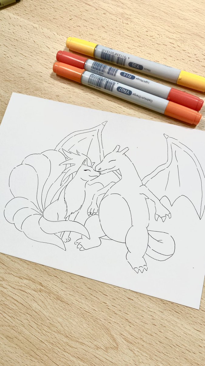 En clase me regañaban por hacer “dibujitos”
Ahora me pagan por hacer dibujitos😎