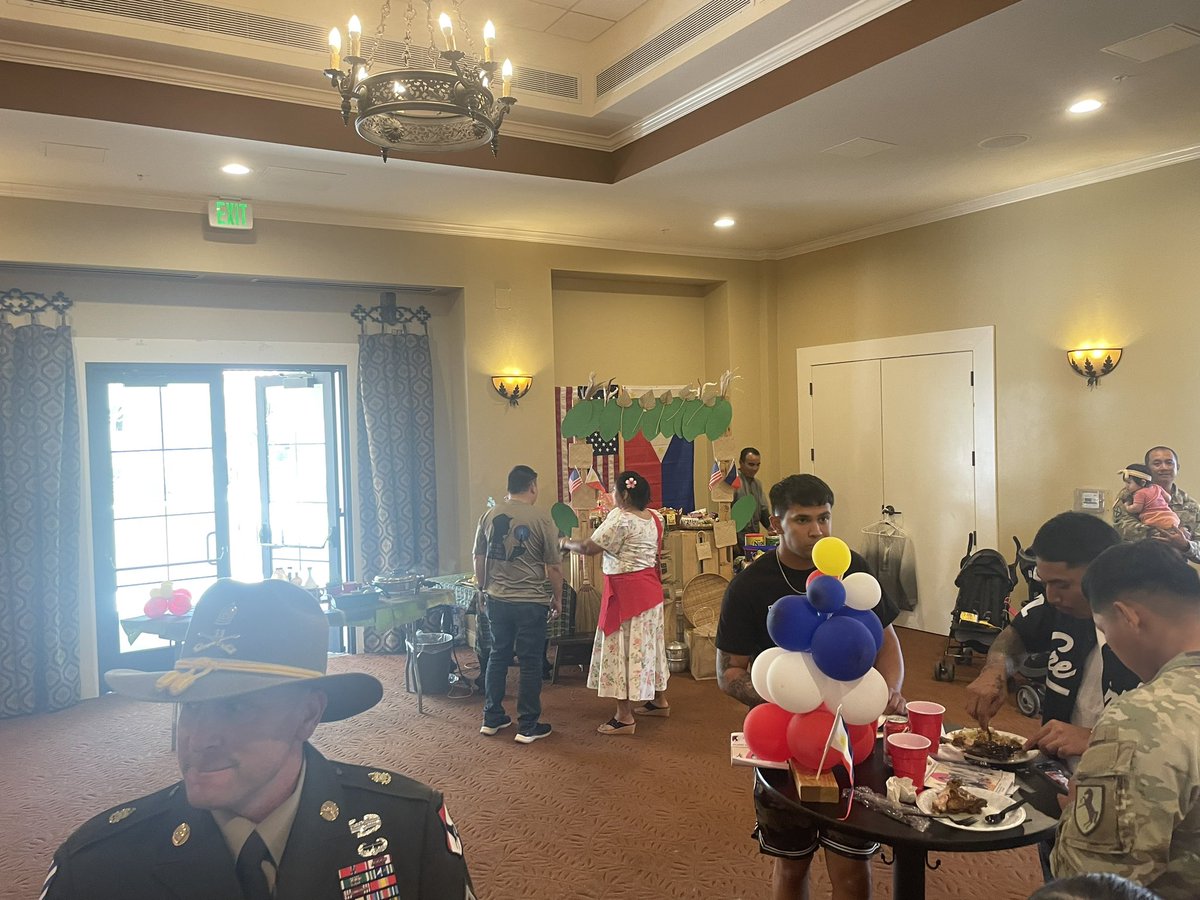 70thRCO's tweet photo. ALLONS! Great Filipino-American Celebration at Sandy Basin! Super remarks by BG Royce Resoso and now amazing cuisine. BLACKHORSE!  @11ArmoredCavReg @NTC_UPDATE https://t.co/GMfZ0GmuvN