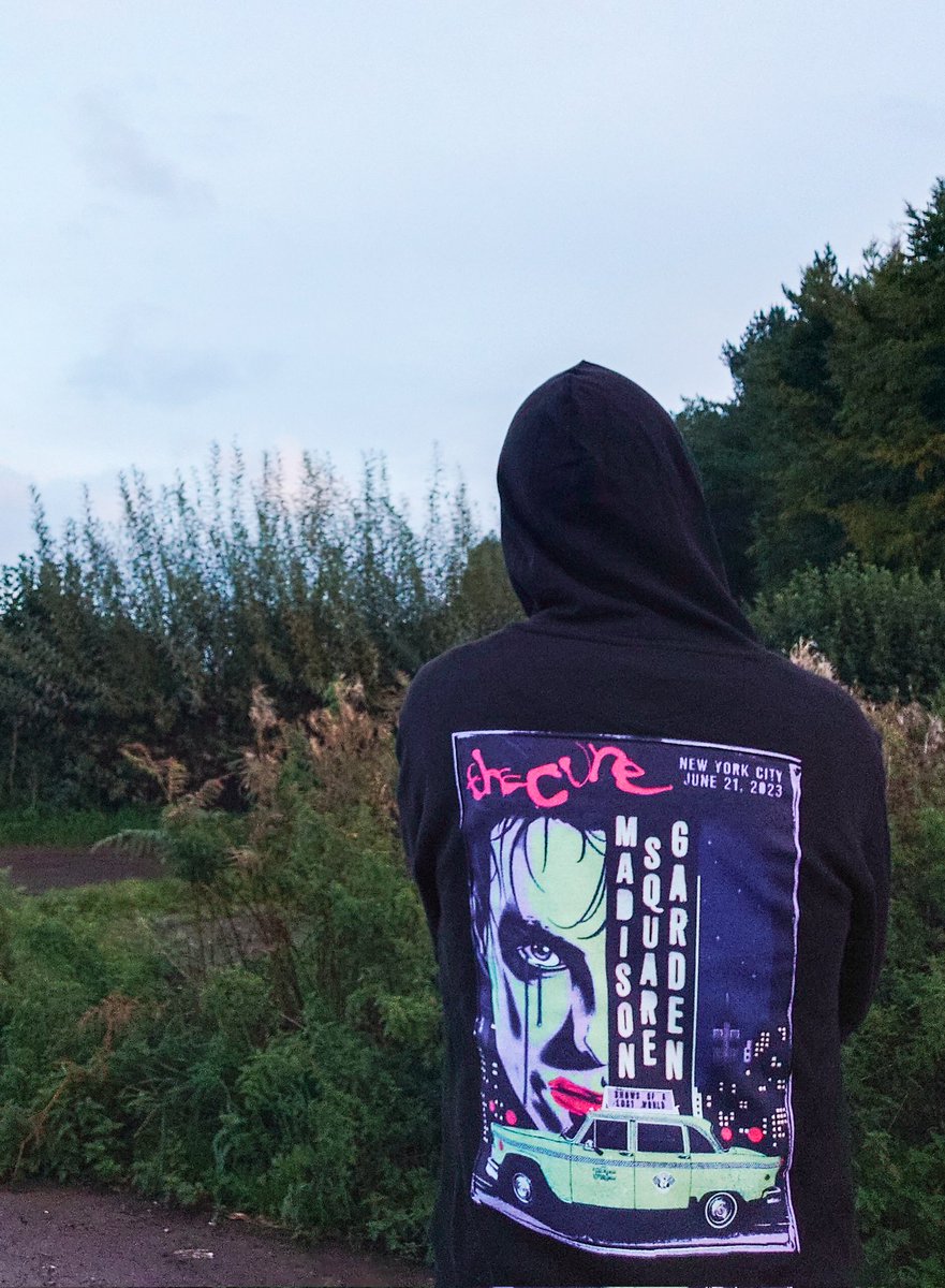 Aaron Law tweet media