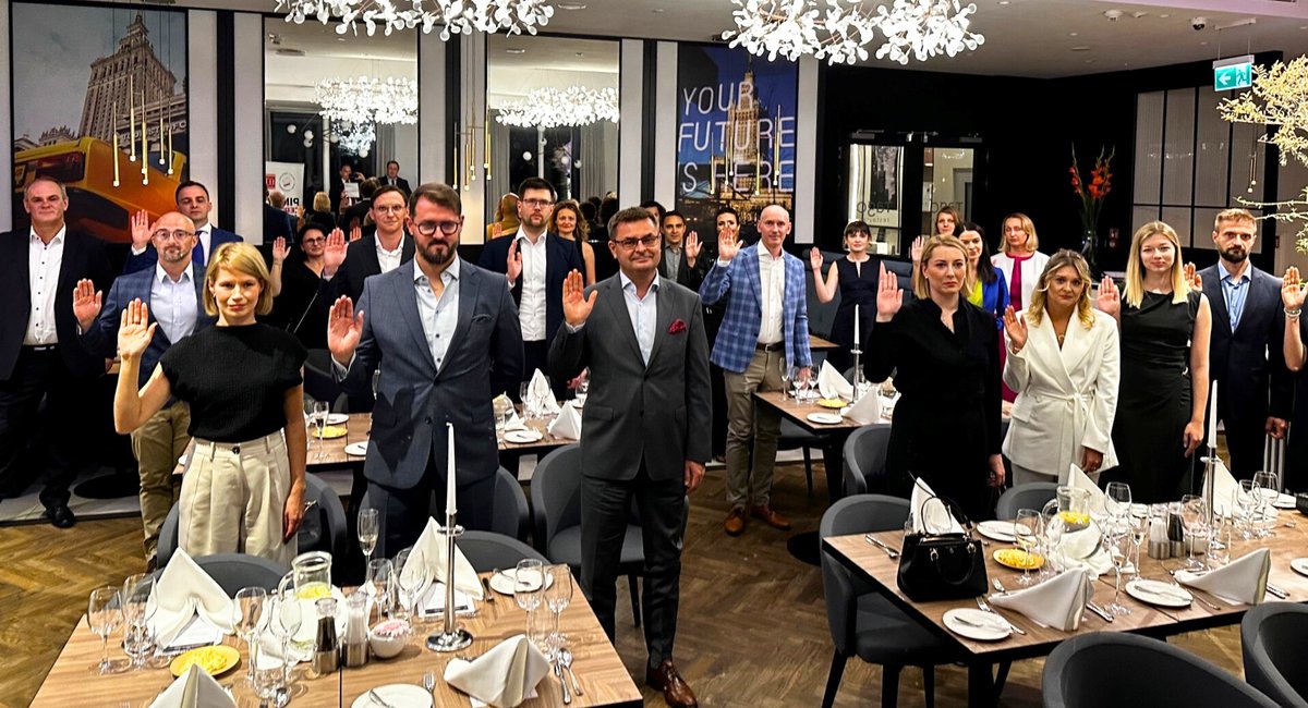 ccim's tweet photo. 2023 Global President, David Schnitzer, CCIM, visited Warsaw, Poland last month for #CCIMPoland's most recent pinning ceremony.

Gratulacje to our newest CCIM Designees for completing their #pathtothepin!

#TheCCIMInstitute #CCIM #CCIMEducation #CCIMPin https://t.co/LU6mUfAoQi