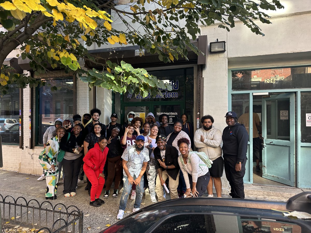 📚✨ Welcoming Our Newest Stars! 🌟 Our latest cohort of change-makers just completed orientation and are ready to embark on a journey of empowerment, growth, and community impact. Join us in supporting these bright stars on their path to success! 💪 #NewBeginnings