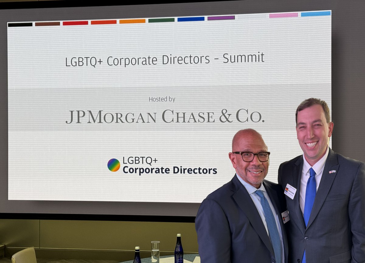 Great to be at the #LGBTQ+ Corporate Directors Summit with fellow physician & pharmaceutical leader Dr. William H Carson hosted by @jpmorgan @Chase @LGBTQCorp @houdart