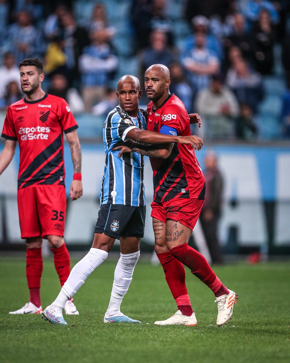 TeAmoMaxwel's tweet photo. Obrigado Deus pela minha estreia no profissional. 🙏🏾😭🥹 https://t.co/VEjjjTIru8