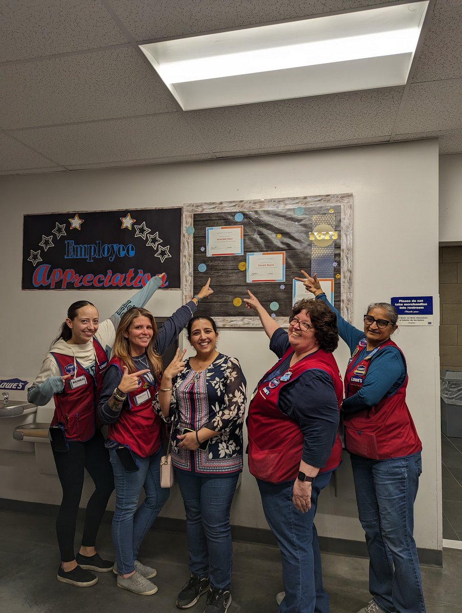 Fishon2612's tweet image. We have had some awesome recognition the past two days in Hicksville! From safety recognition for Mike and Christine, to celebrating Amarjeet for employee of the month, and Kuldip- during front end appreciation! #amazingteam #soproud