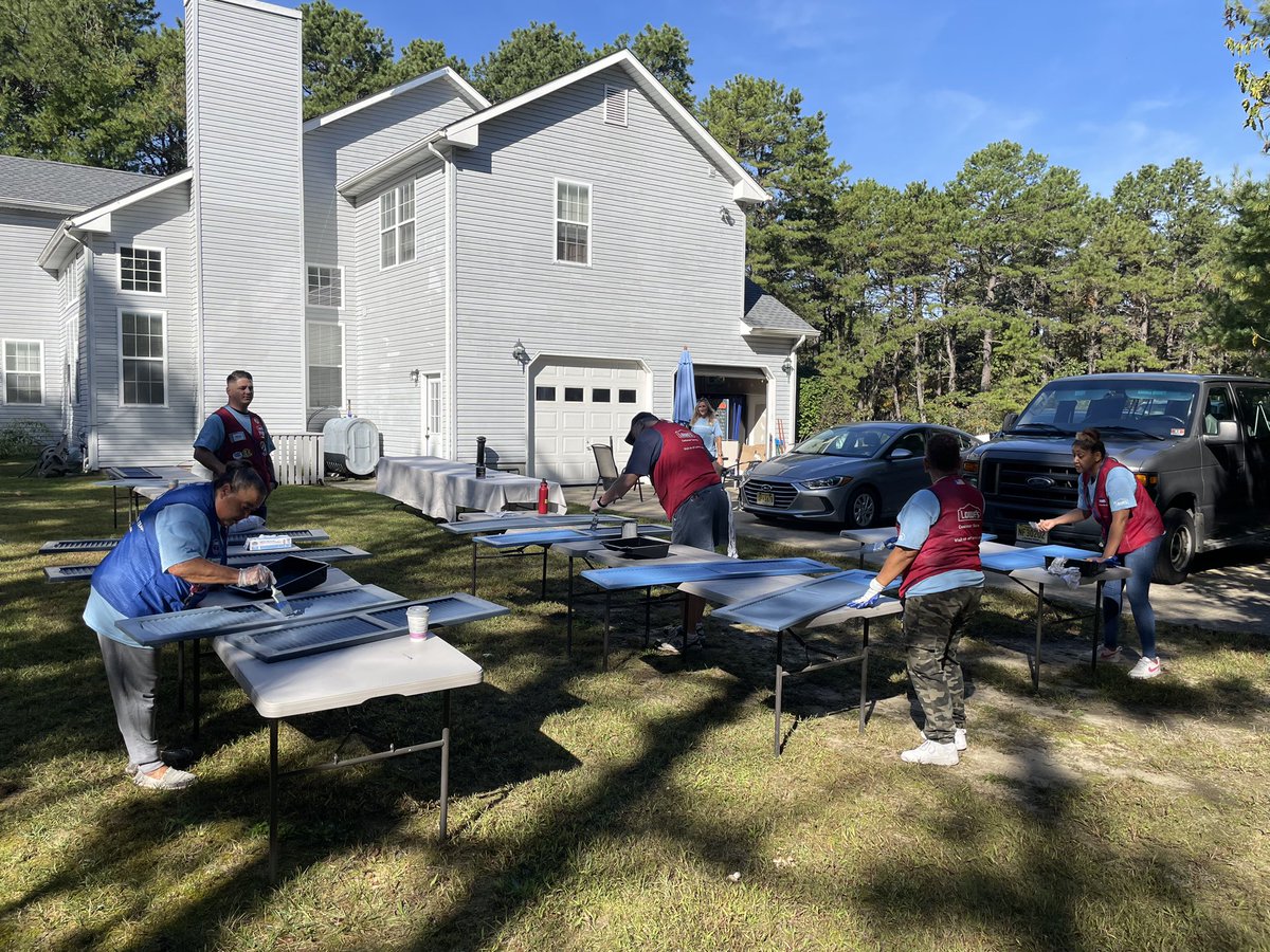 Nick Newton 2428 (@nick_newton2428) on Twitter photo Lowe’s Hometown Heroes project. 🏡Extremely grateful for the opportunity to give back to our community. We had a great crew eager to help this group home and it turned out amazing! 🙏🏼<a href="/SamuelM30333256/">Samuel Meyer</a> <a href="/austin_aldrid/">Austin Aldridge</a> <a href="/AndrewsP26/">Paul Andrews</a> <a href="/JaneenV_HRBP/">Janeen Valdes</a> <a href="/Mike_Figurelli/">Mike Figurelli</a> Lowe’s Hometown Heroes project. 🏡Extremely grateful for the opportunity to give back to our community. We had a great crew eager to help this group home and it turned out amazing! 🙏🏼<a href="/SamuelM30333256/">Samuel Meyer</a> <a href="/austin_aldrid/">Austin Aldridge</a> <a href="/AndrewsP26/">Paul Andrews</a> <a href="/JaneenV_HRBP/">Janeen Valdes</a> <a href="/Mike_Figurelli/">Mike Figurelli</a>