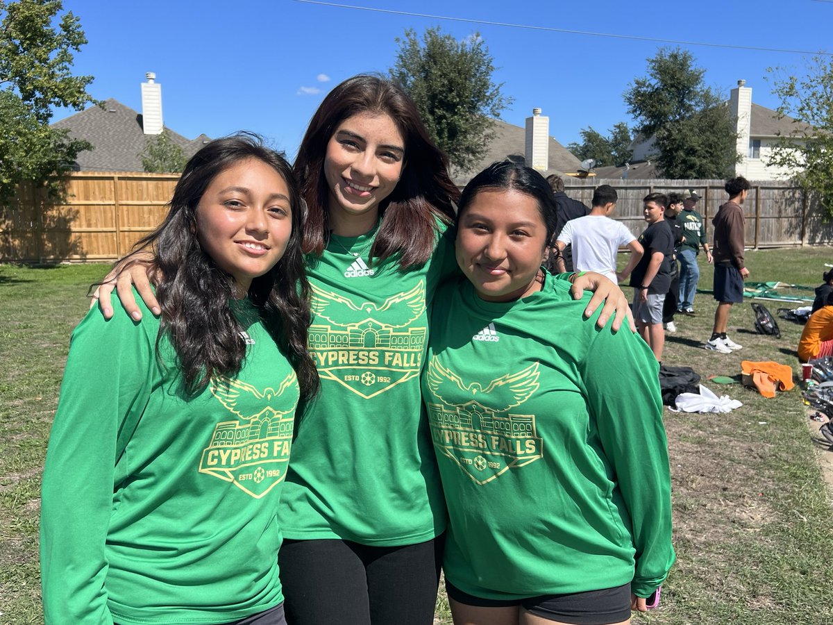 falls_wsoccer's tweet photo. Having fun our @cyfallshs Homecoming Tailgate Carnival by a teaming up with @CyFallsSoccer with a soccer shootout booth! https://t.co/OMagQMtRTv