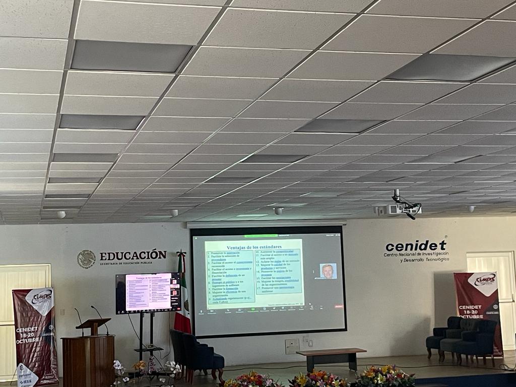 ConferenceCIMPS's tweet photo. ¡Bienvenidos al segundo día del  Congreso CIMPS 2023!📷📷
Comenzamos con la gran conferencia magistral  𝐀 𝐬𝐨𝐟𝐭𝐰𝐚𝐫𝐞 𝐩𝐫𝐨𝐣𝐞𝐜𝐭 𝐭𝐡𝐚𝐭 𝐩𝐚𝐫𝐭𝐢𝐚𝐥𝐥𝐲 𝐟𝐚𝐢𝐥𝐞𝐝 que marca el inicio de un día lleno de inspiración y aprendizaje. https://t.co/u1hKkqrxxu