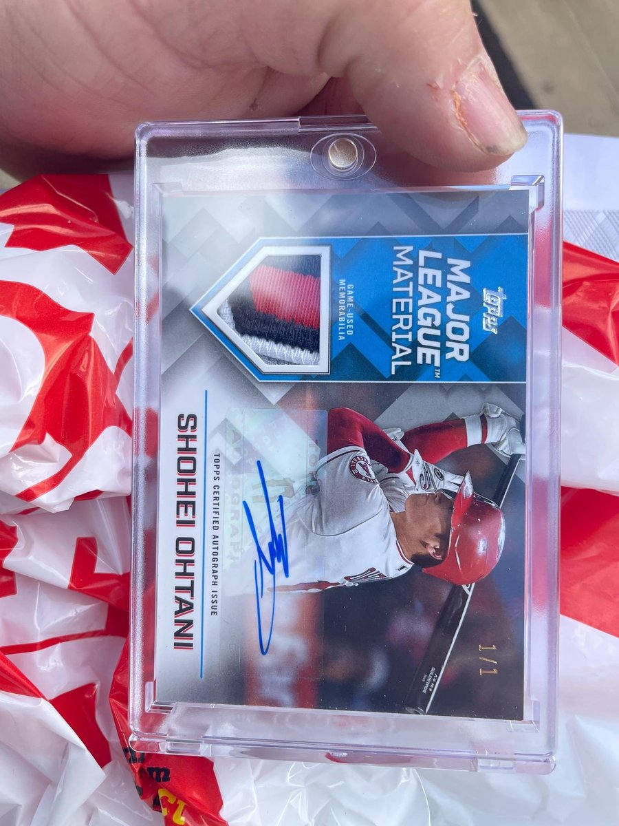 Votech44's tweet photo. @MattStrahm lets go Phillies!!! I know this is long shot but wanted your opinion on two baseball cards. https://t.co/DN6OM6JGKD