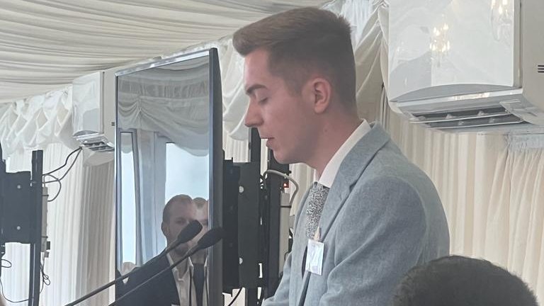 AuditoryVerbal's tweet image. Great to be at @RCSLT #SpeakUpForCommunication event hosted by @bhatti_saqib with inspiring speeches from @chris_kammy &amp;amp; @MikeysWish_VDA. Brilliant event increasing awareness &amp;amp; understanding of apraxia &amp;amp; importance of support for those with speech, language &amp;amp; communication needs.