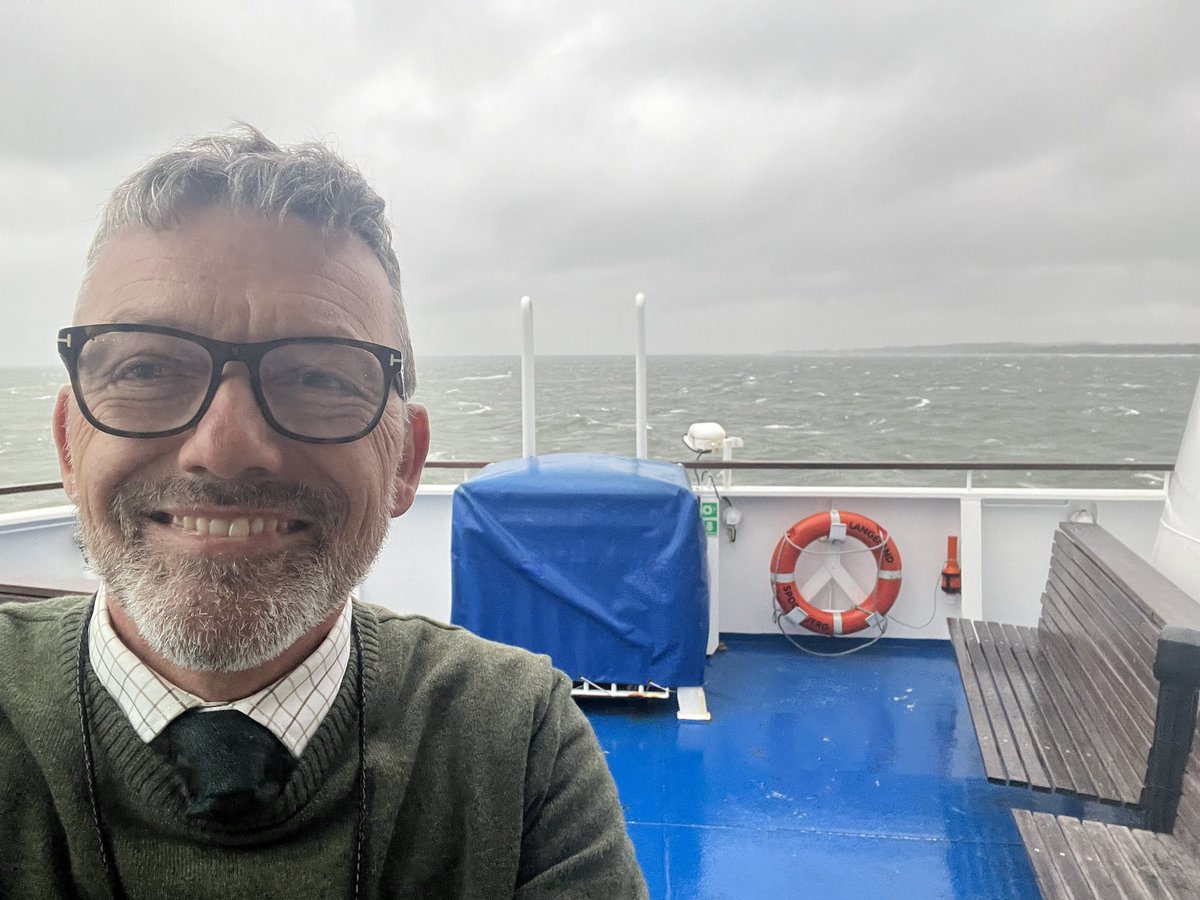 Rusk og lidt søgang - det er superskønt at nyde en færgetur imellem Langeland og Lolland🌊⛴️🌊