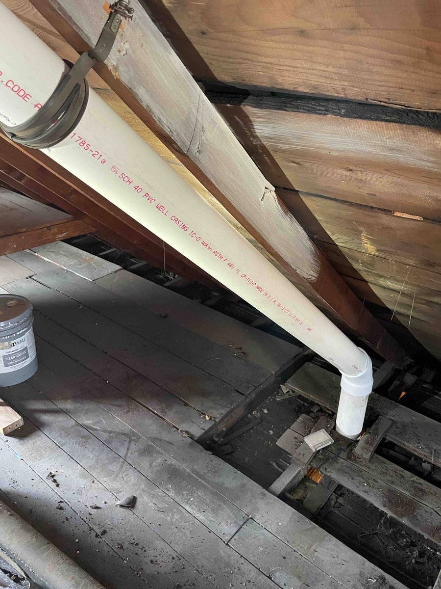 SewerCleaningCo's tweet photo. Dealing with corroded cast iron pipes? Don't fret! Sewer Cleaning Company has your back. Our team knows the ins and outs of getting pipes back to their former glory!  Call us with your sewer needs 440-290-6055! #pipe #dirtyjobs #emergency #crackedpipe #excellentservice #repair https://t.co/ikgjSwYc3s