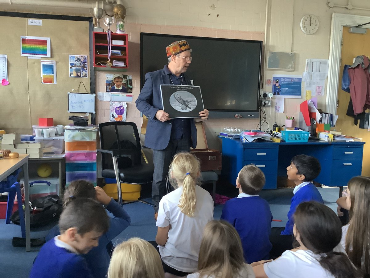 RPS_Ravens's tweet photo. Ravens enjoyed a visit from the author, Matthew Thompson. We really enjoyed the story ‘Through The Arched Window.’@Riverside_Pri https://t.co/E7PyBGC43L
