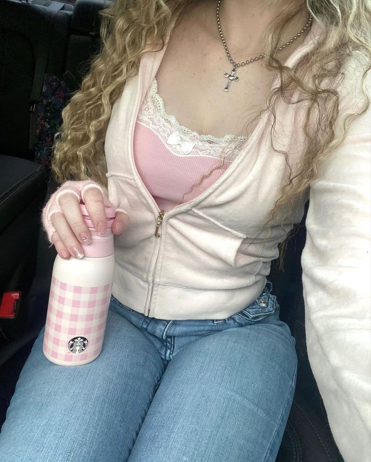 first 4 pink pics from pinterest ♡

reply for a color !