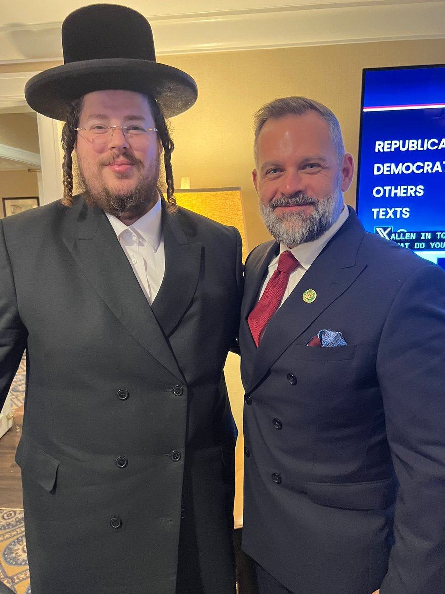 Tzedek_Assoc's tweet photo. It was a true honor to meet an American hero, Congressman Cory Mills. THANK YOU @CoryMillsFL for DOING while others just talk. TY for going to Israel to help US citizens return home, even on your own dime. Incredible!! https://t.co/IZe995DHyN