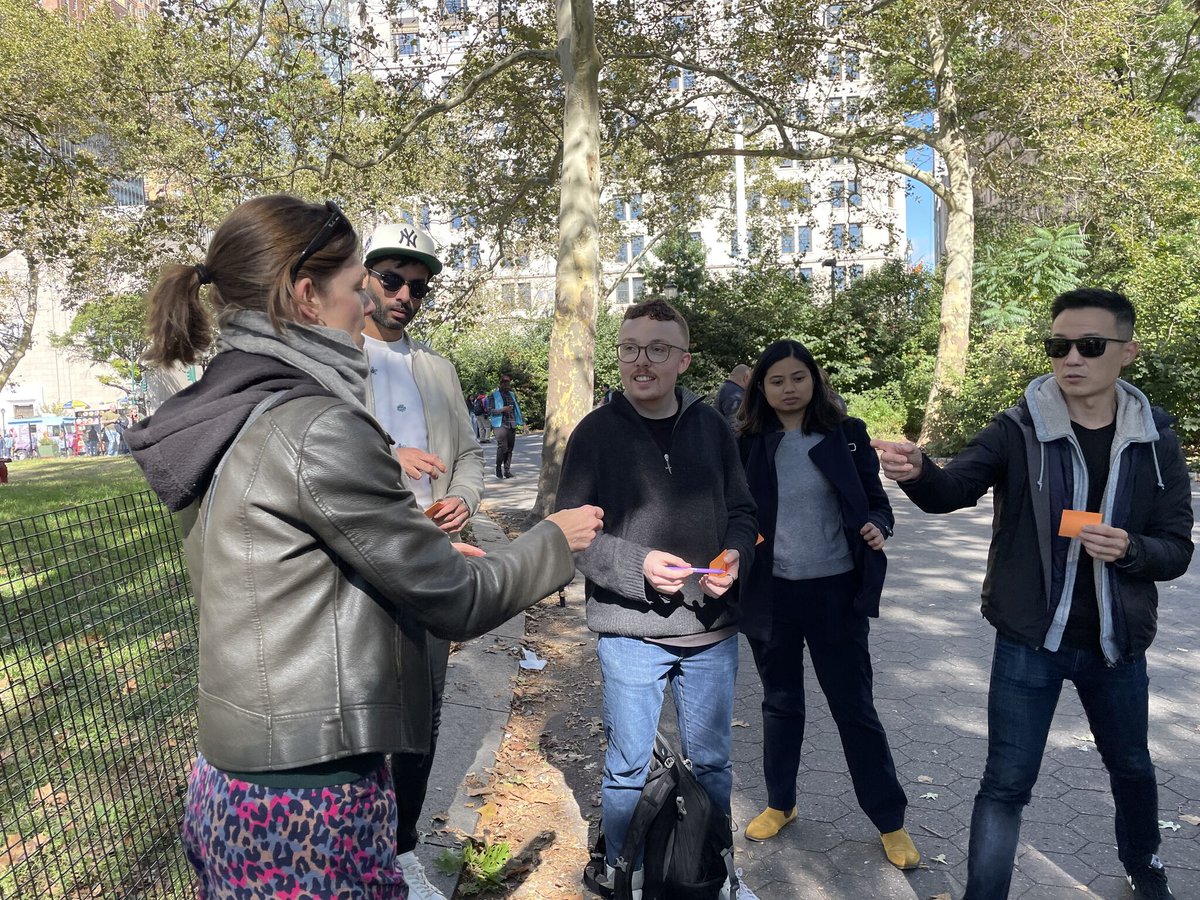 Torihanson's tweet image. Kicked off #NYTechWeek with #FailFest from @_KnowledgeShop
Founders build that 🚀, yet its so easy to get stuck in our heads, letting fears hold us back.
We shared our fears anonymously, giving a safe space to talk and problem solve together 💪
@techweek_
🙏 @sdrosenb for pics