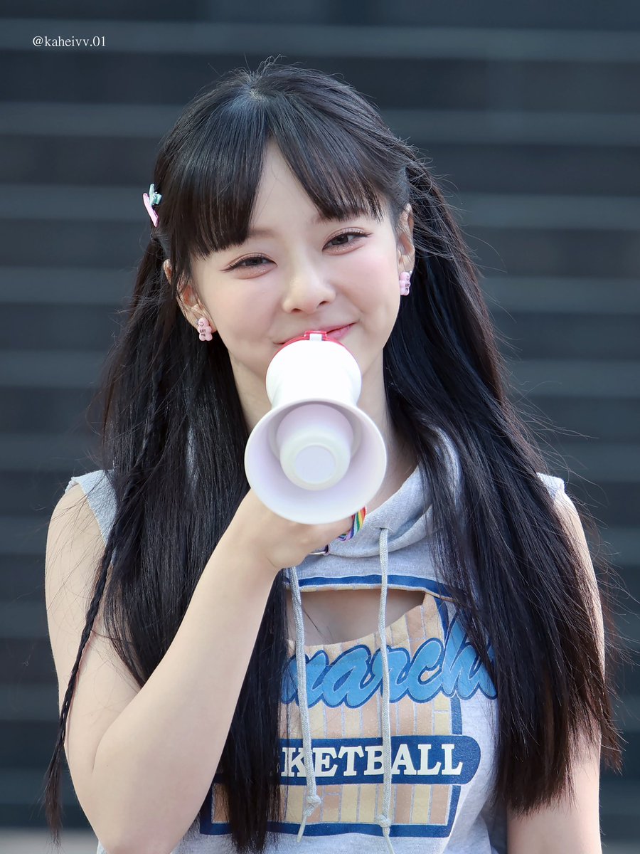 20231018 MINI FANMEETING

#VIVI #비비 #LOOSSEMBLE #루셈블