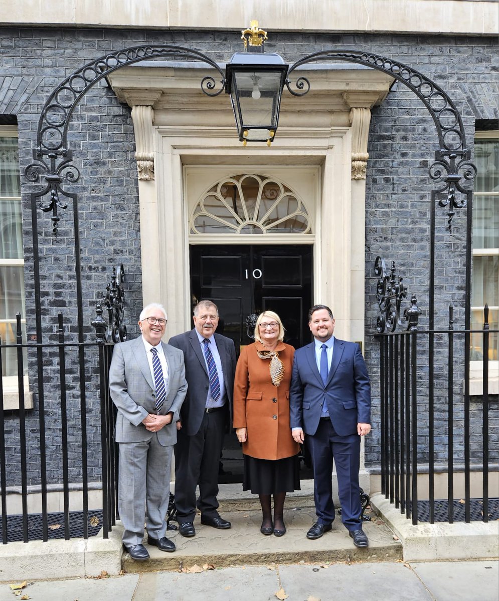 Number 10 Visit - Petition to Stop HNRFI

Earlier this week <a href="/CllrMikeShirley/">Cllr Mike Shirley</a> and I, along with our County Councillor <a href="/MaggieW81056229/">Maggie Wright</a> and the Leader of <a href="/BlabyDC/">Blaby District Council</a> went to #Number10 🔔

We joined <a href="/AlbertoCostaMP/">Alberto Costa MP - South Leicestershire</a> to present a petition against #HNRFI ✍️

Along with <a href="/NeilWri170461/">Neil Wright</a>,