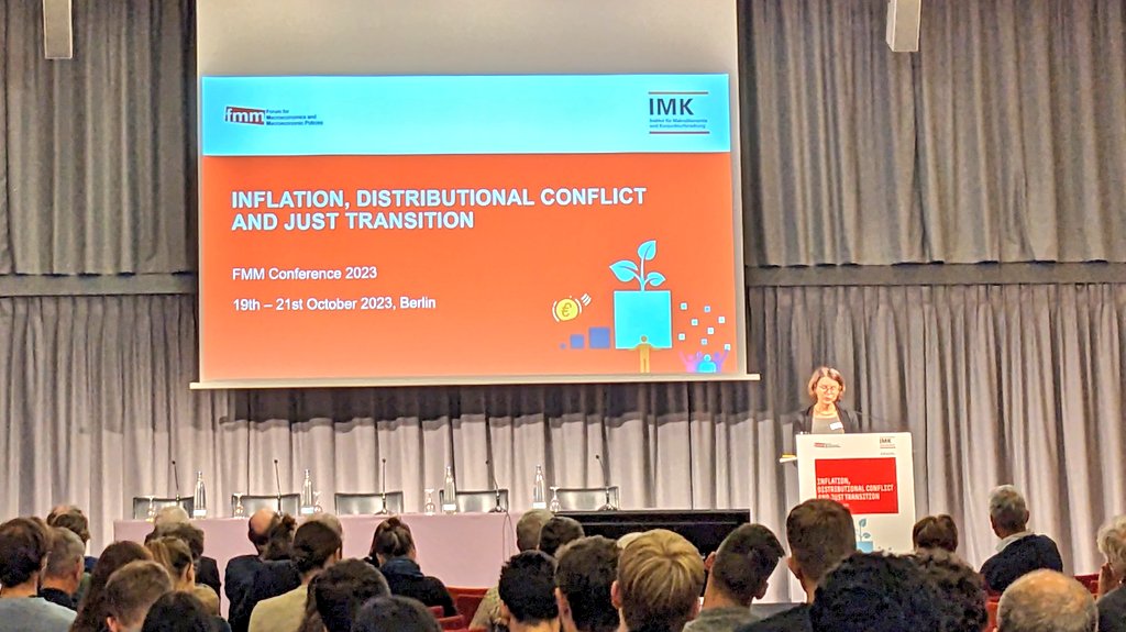 patrickmokre's tweet photo. I've made the quick trip to Berlin just in time for the #27FMM conference on inflation and distributional conflict to kick off.

Saturday, I'll present @f_disslbacher and my work in progress on "returns to class", the interaction of class background and education on wage income. https://t.co/vnFwLXMury