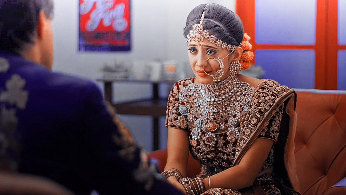 𝙎𝙤𝙢𝙚𝙩𝙝𝙞𝙣𝙜 𝙩𝙬𝙤 𝙥𝙚𝙤𝙥𝙡𝙚 𝙝𝙖𝙫𝙚 𝙩𝙤 𝙛𝙖𝙡𝙡 𝙖𝙥𝙖𝙧𝙩 𝙩𝙤 𝙧𝙚𝙖𝙡𝙞𝙯𝙚 𝙝𝙤𝙬 𝙢𝙪𝙘𝙝 𝙩𝙝𝙚𝙮 𝙣𝙚𝙚𝙙 𝙩𝙤 𝙛𝙖𝙡𝙡 𝙗𝙖𝙘𝙠 𝙩𝙤𝙜𝙚𝙩𝙝𝙚𝙧.

#Yrkkh || #Kaira
#MohsinKhan || #ShivangiJoshi