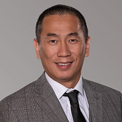 KCU alum, Thomas Truong, DO (COM '03), medical director of the Chest Pain Center and Cath Lab at Northern Nevada Medical Group, has been recognized as a 2023 Northern Nevada Healthcare Hero. Congratulations Dr. Truong! Learn more at bit.ly/46HZrR5 #KCUAlumni